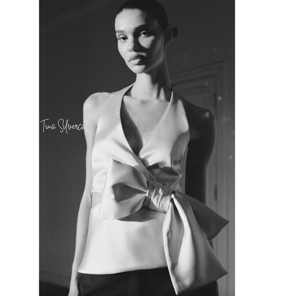 BLOGGER'S FAVE! Zara Top With Bow And Satin Finish Soft Gold NWT - Picture 4 of 16